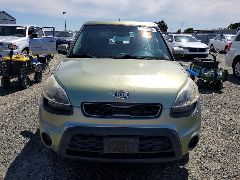 2013 KIA Soul Base