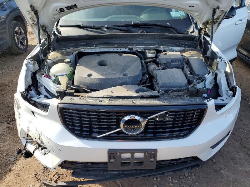 2021 Volvo Xc40 T5 R-design