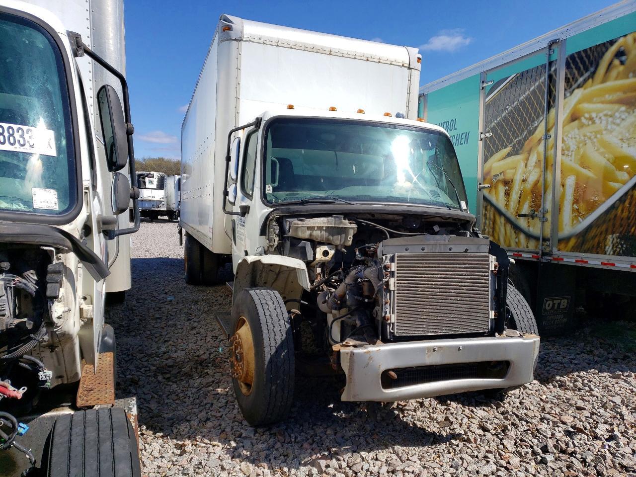 2013 Freightliner Business Class M2 BOX Truck
