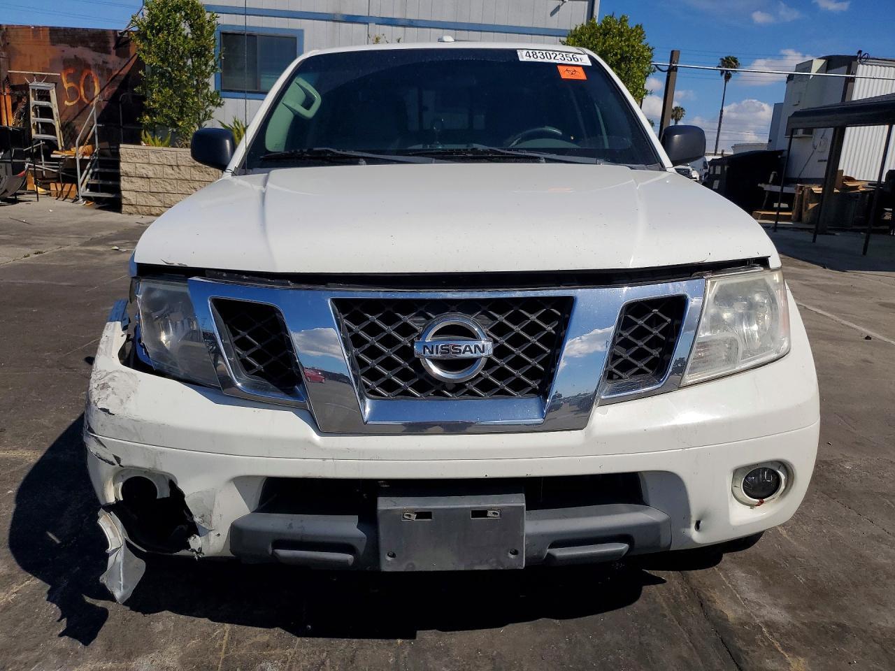 2017 Nissan Frontier SV