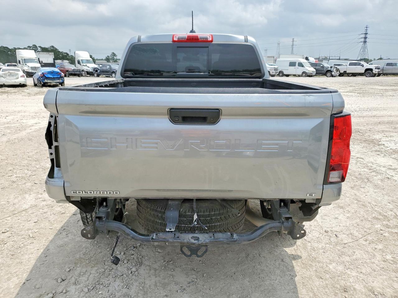 2024 Chevrolet Colorado LT
