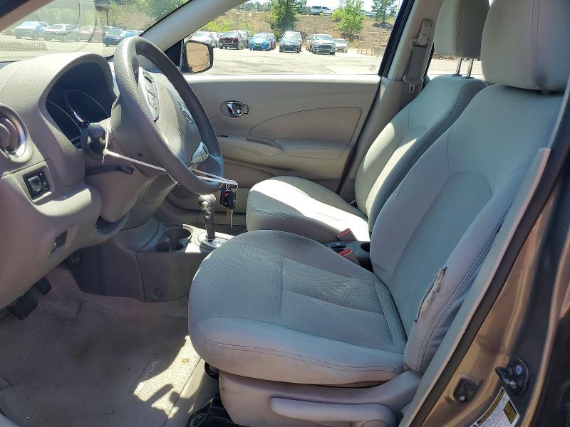 2015 Nissan Versa 1.6 sv