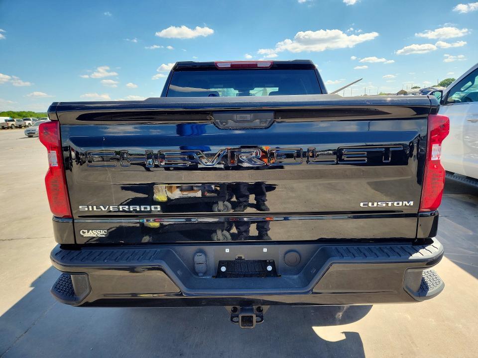2025 Chevrolet Silverado K1500 Custom