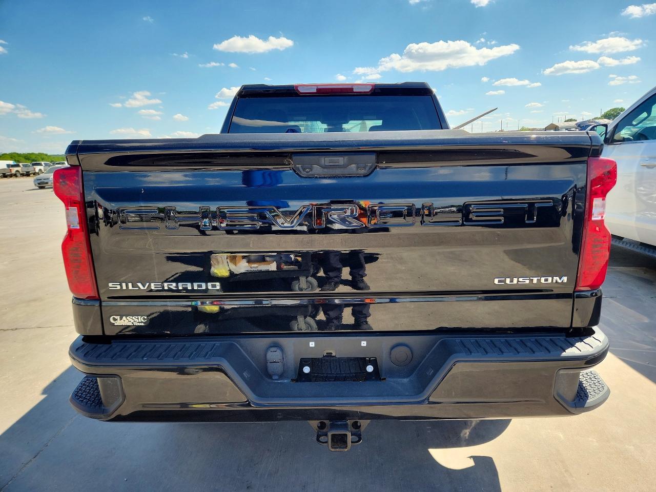 2025 Chevrolet Silverado K1500 Custom