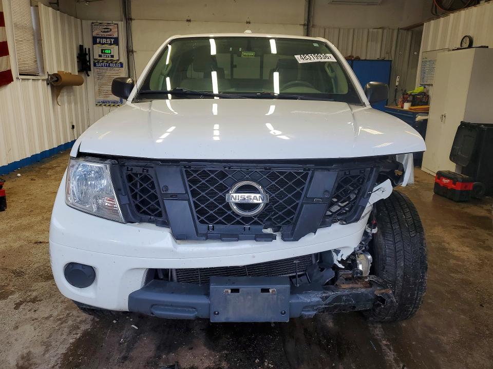 2015 Nissan Frontier SV V6