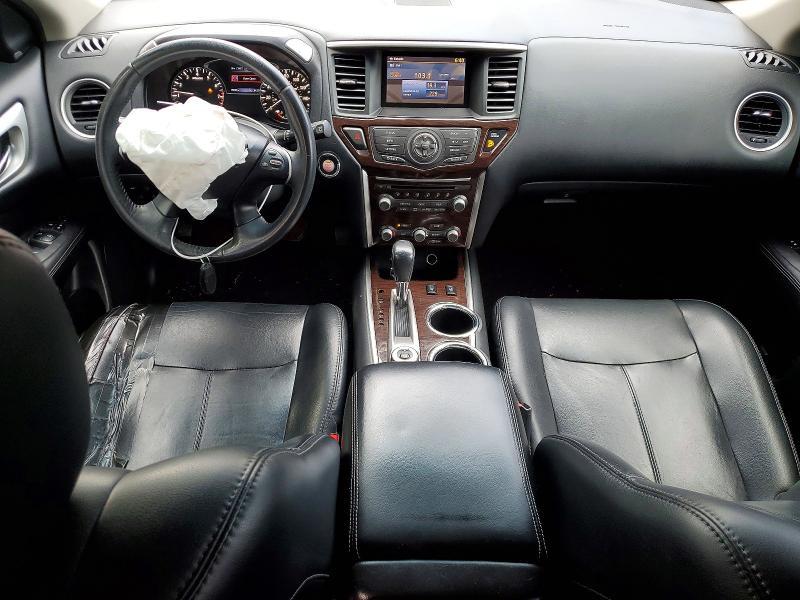 2016 Nissan Pathfinder s