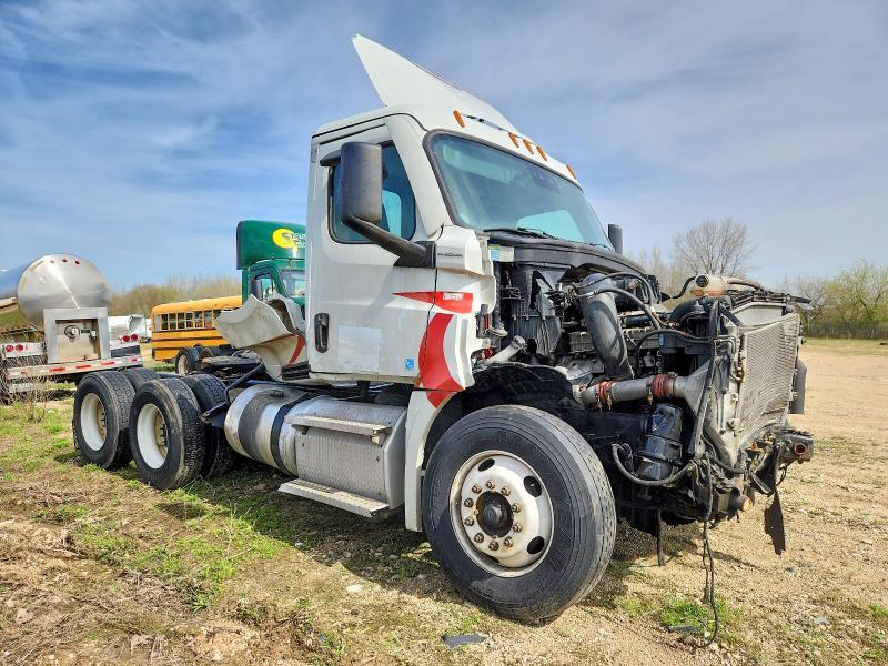 2022 Freigliner 2022 Freightliner Cascadia 126 Semi Truck