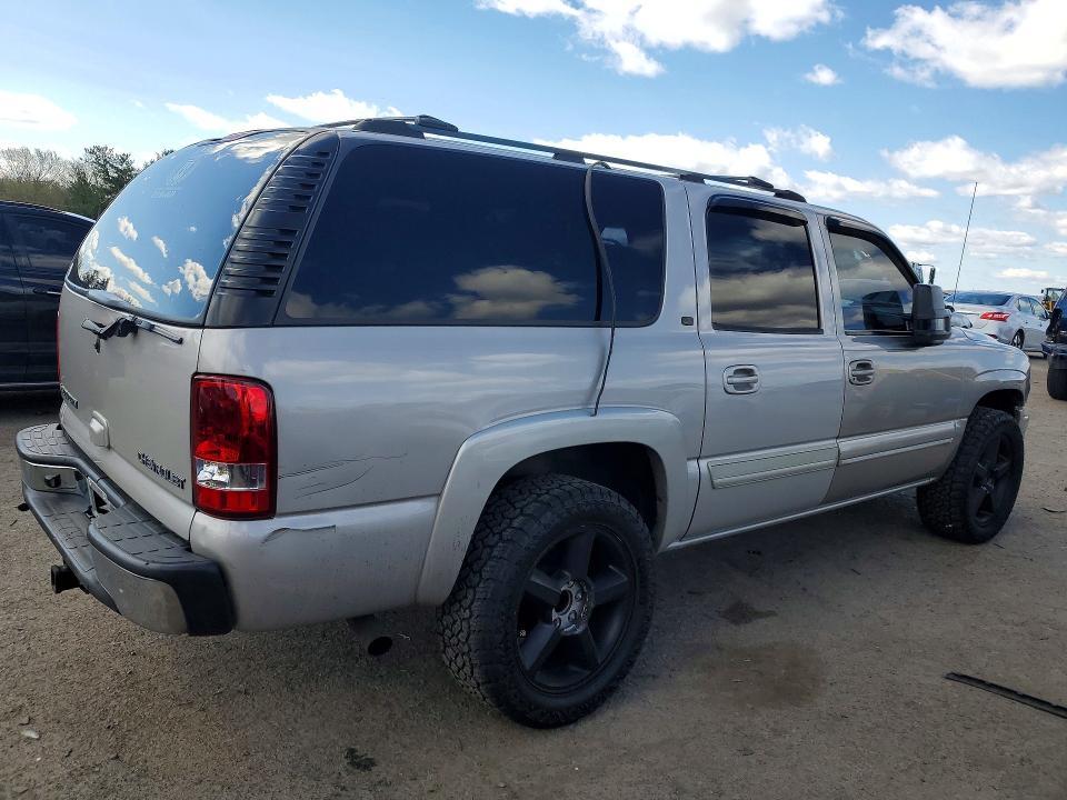 2004 Chev Suburban