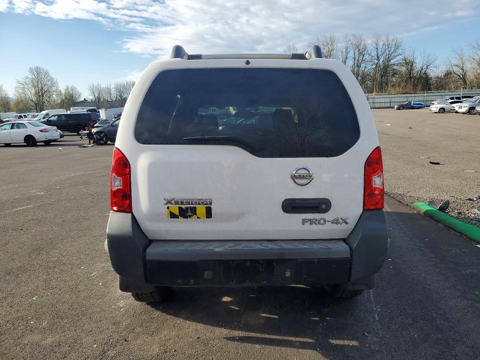 2011 Nissan Xterra x