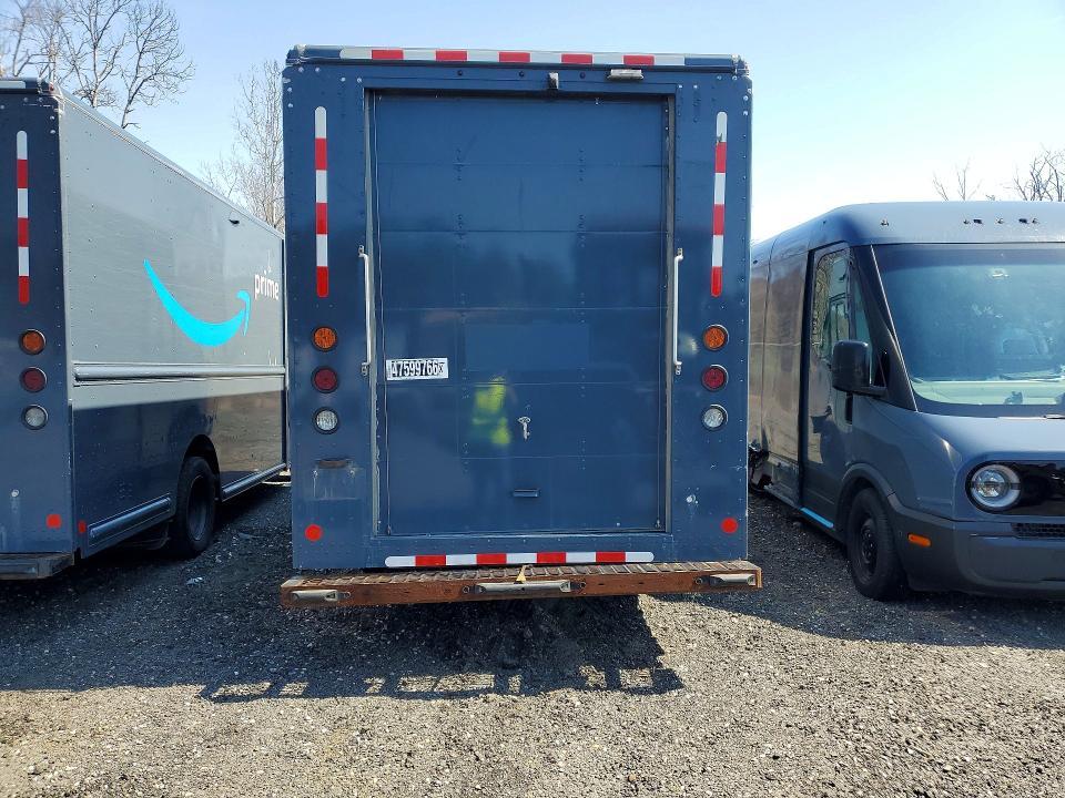 2020 Ford F59 Delivery Truck