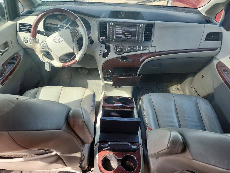 2011 Toyota Sienna Limited 7-passenger