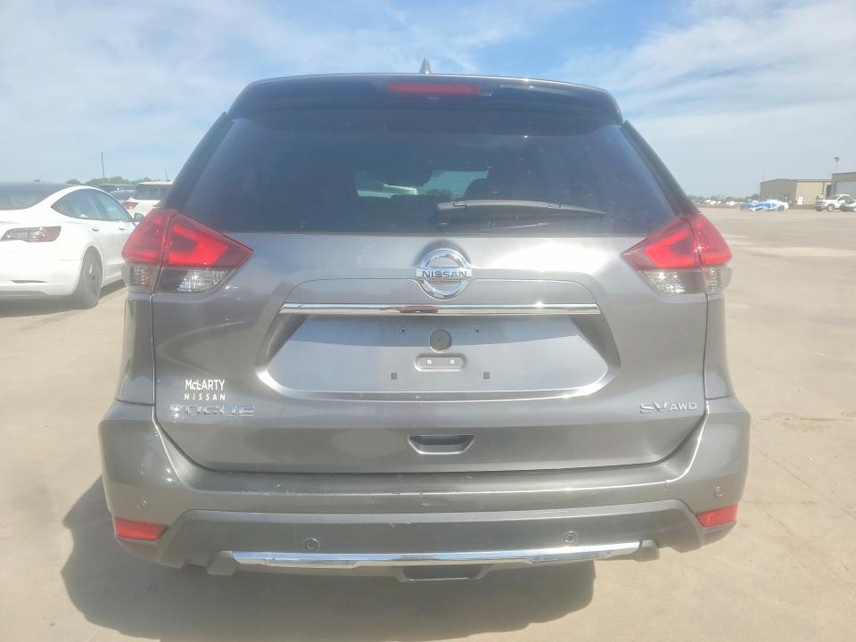 2019 Nissan Rogue sv