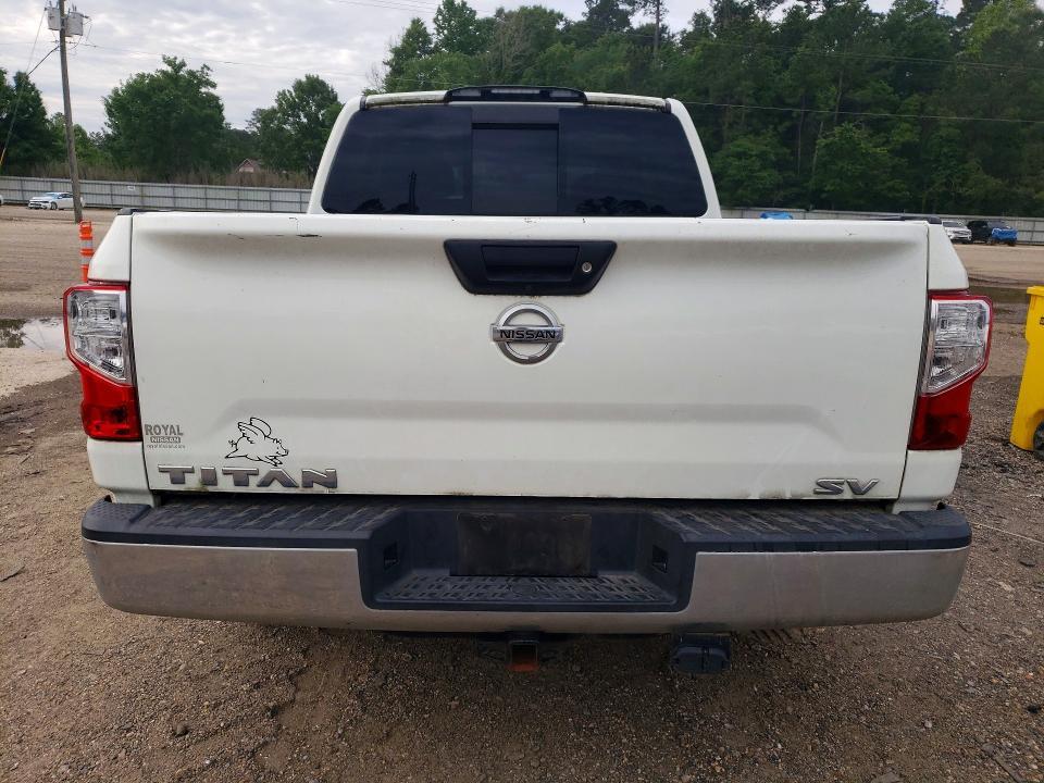 2019 Nissan Titan SV