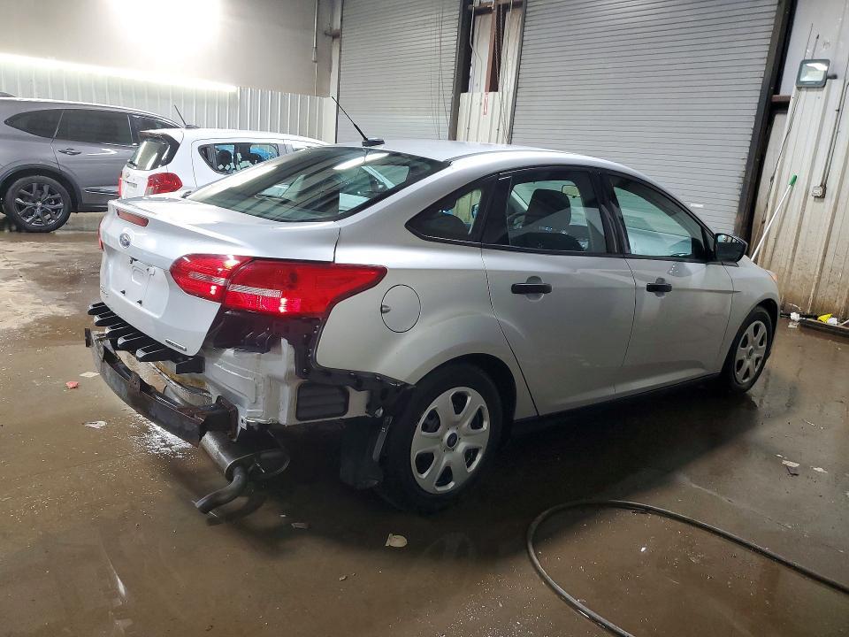2016 Ford Focus s
