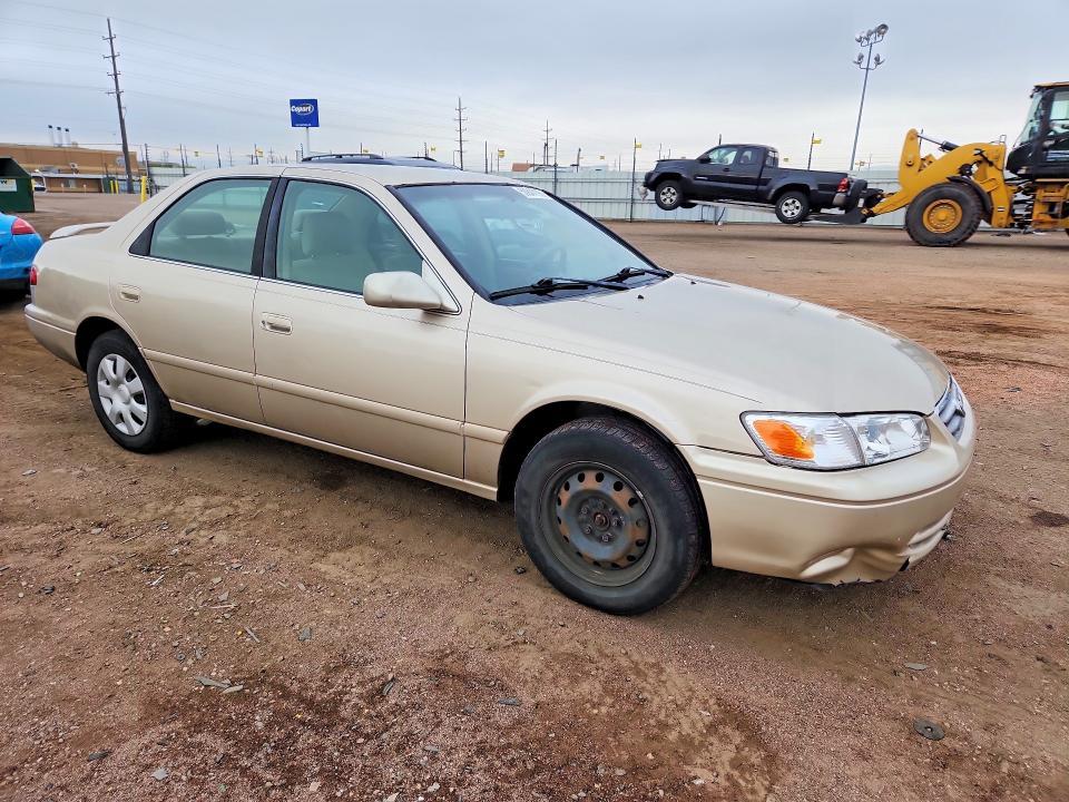 2001 Toyota Camry le
