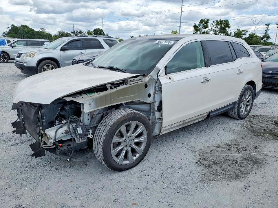 2013 Lincoln MKT
