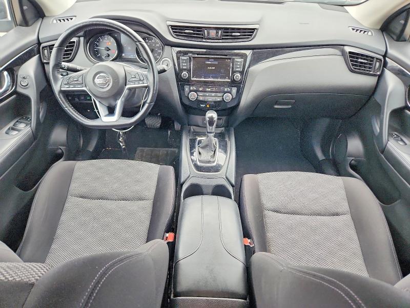 2022 Nissan Rogue Sport sv
