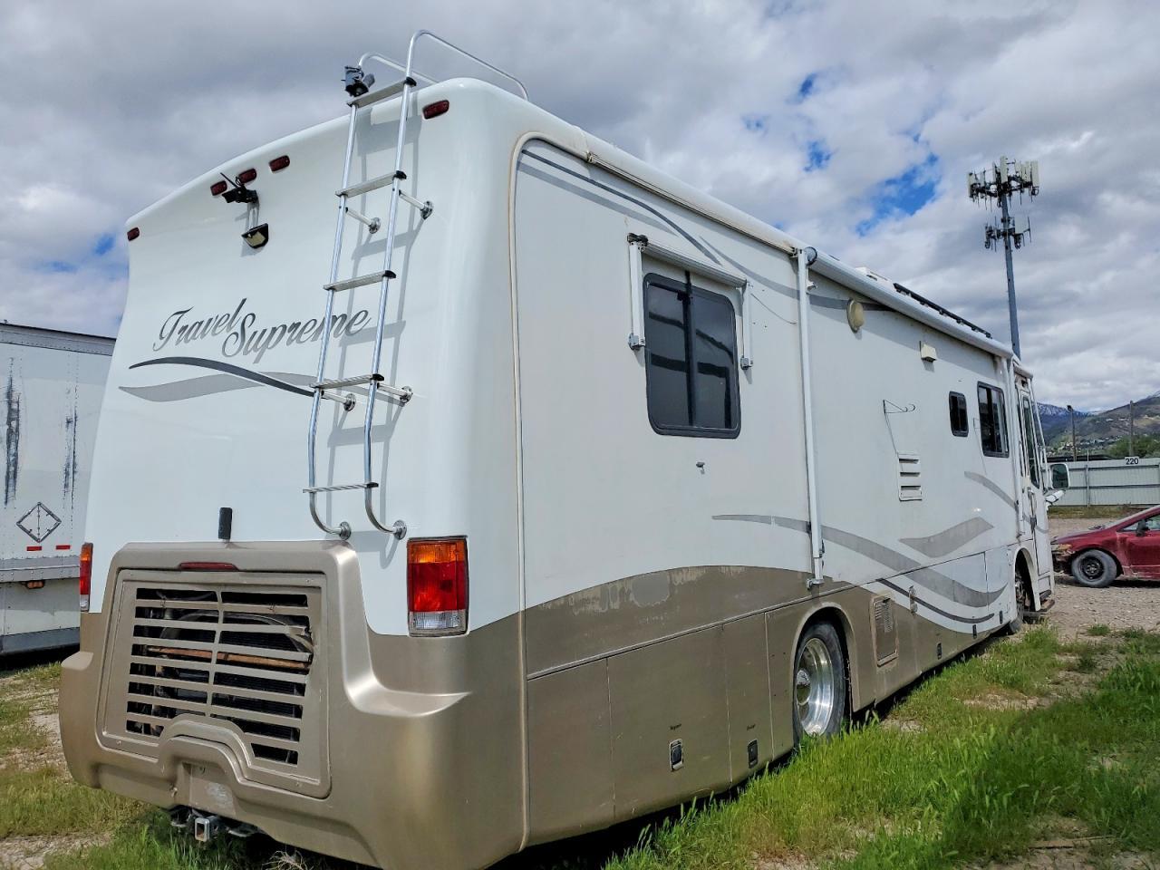 2001 Spartan Camper