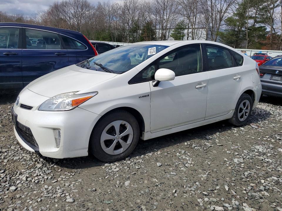 2015 Toyota Prius Three