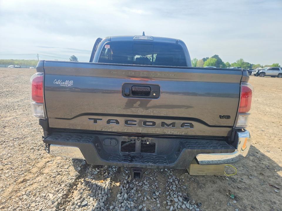 2022 Toyota Tacoma trd Off-road