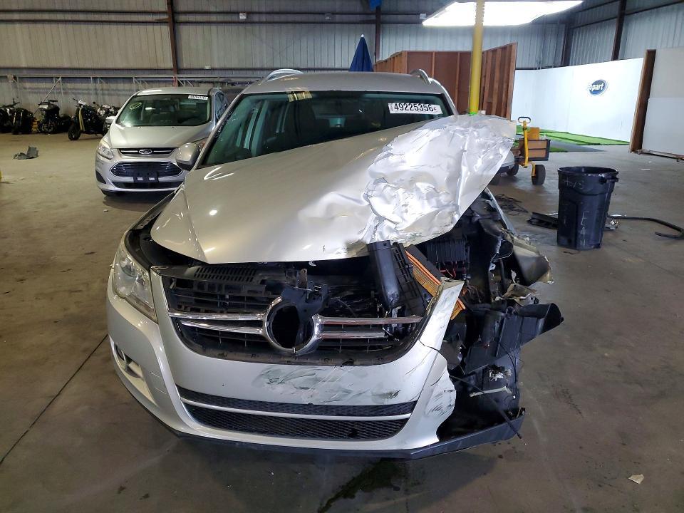 2009 Volkswagen Tiguan s