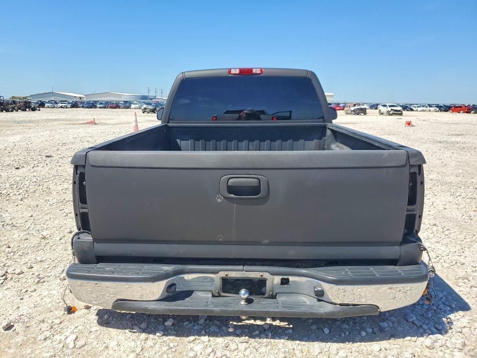 2004 Chevrolet Silverado C1500