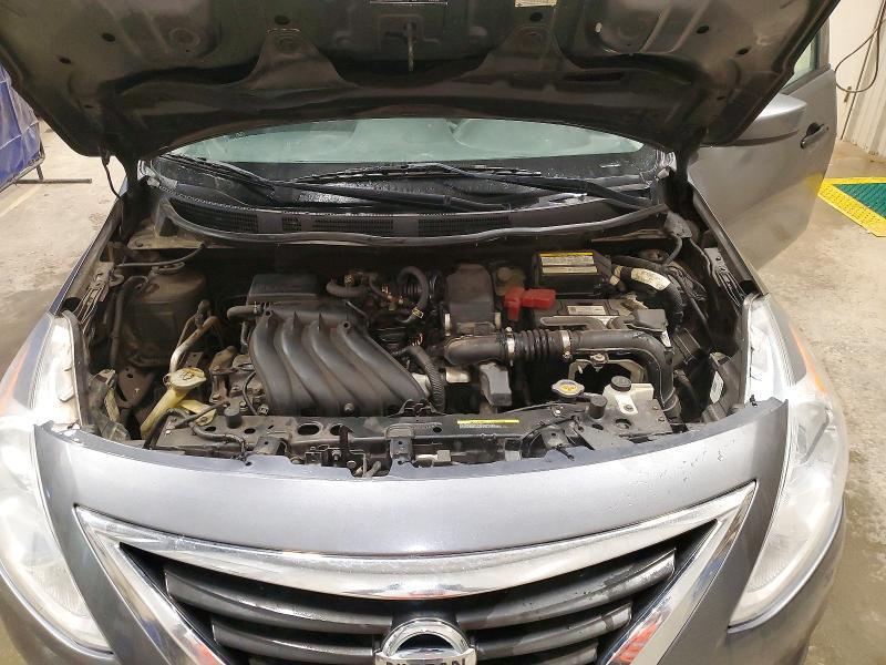 2017 Nissan Versa 1.6 s