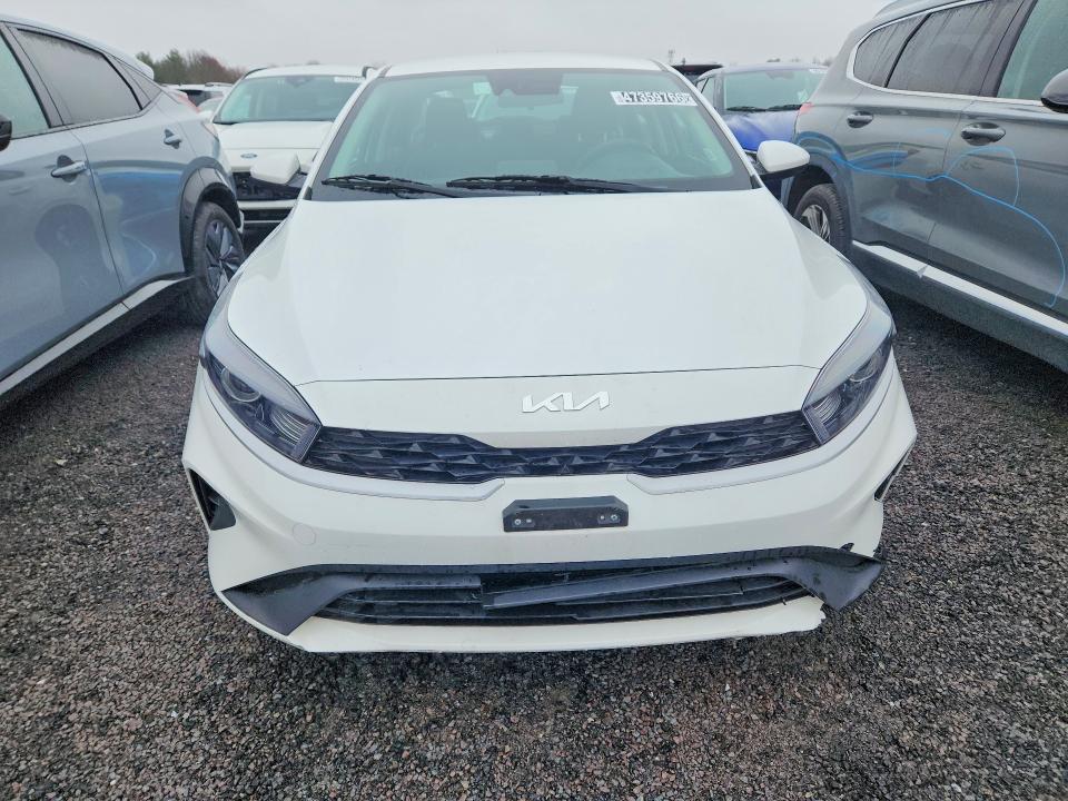 2023 KIA Forte lxs