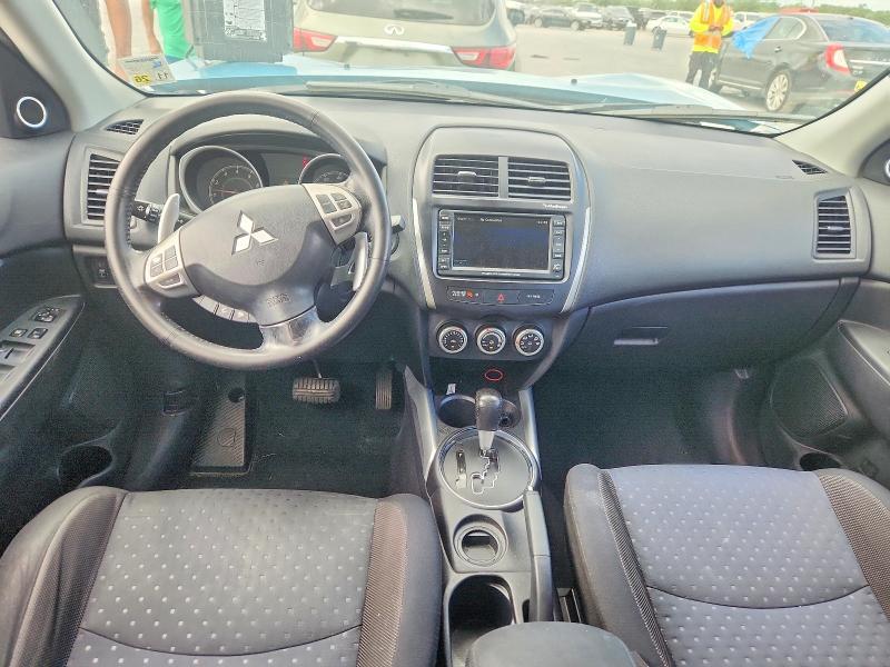 2011 Mitsubishi Outlander Sport se