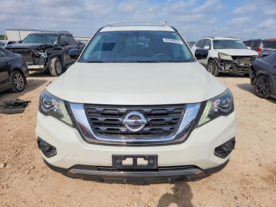2017 Nissan Pathfinder Platinum