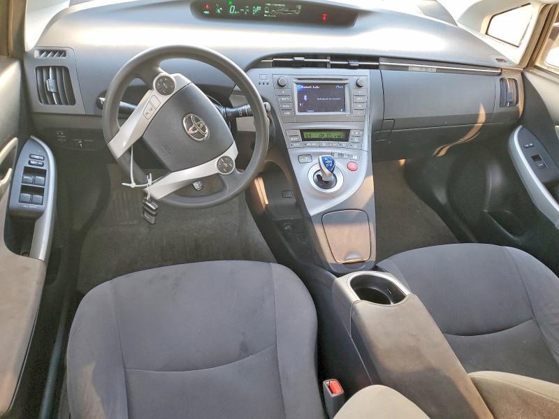 2014 Toyota Prius two