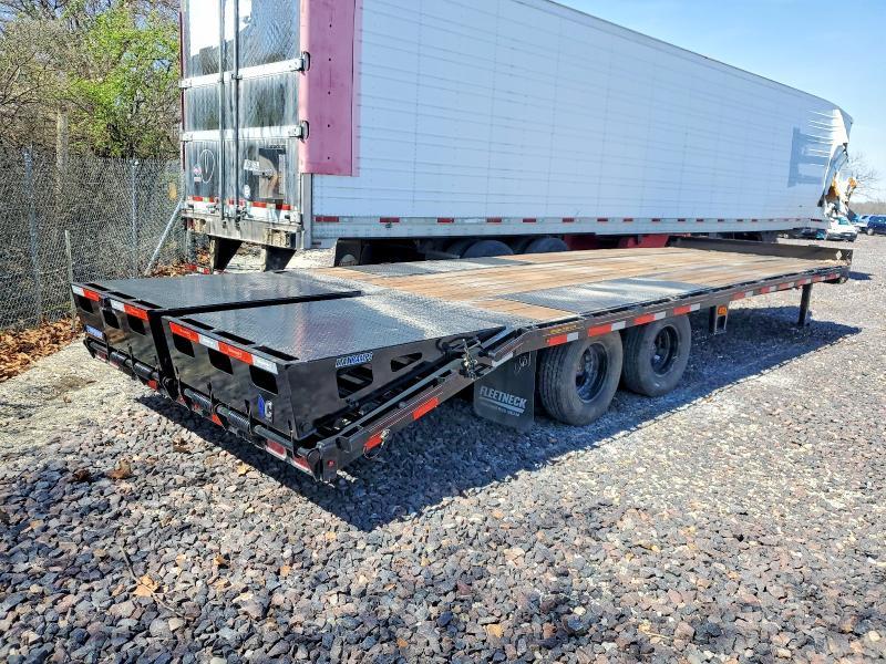 2025 Diamond C Equipment Trailer