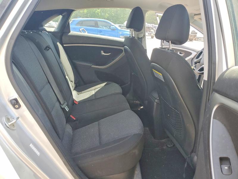 2016 Hyundai Elantra gt Base