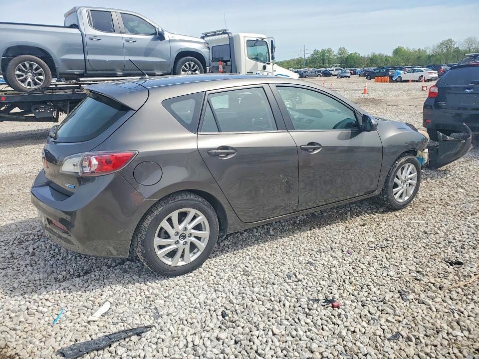 2013 Mazda 3 I