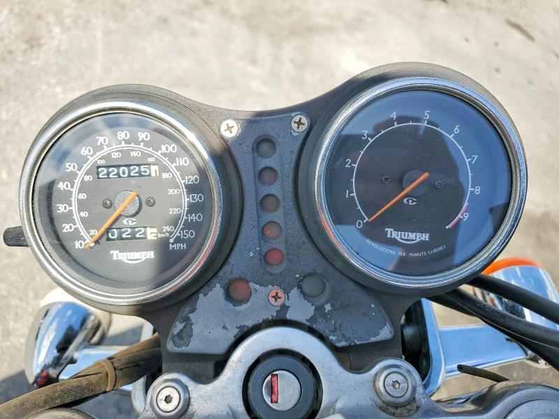 1999 Triumph Legend TT 900