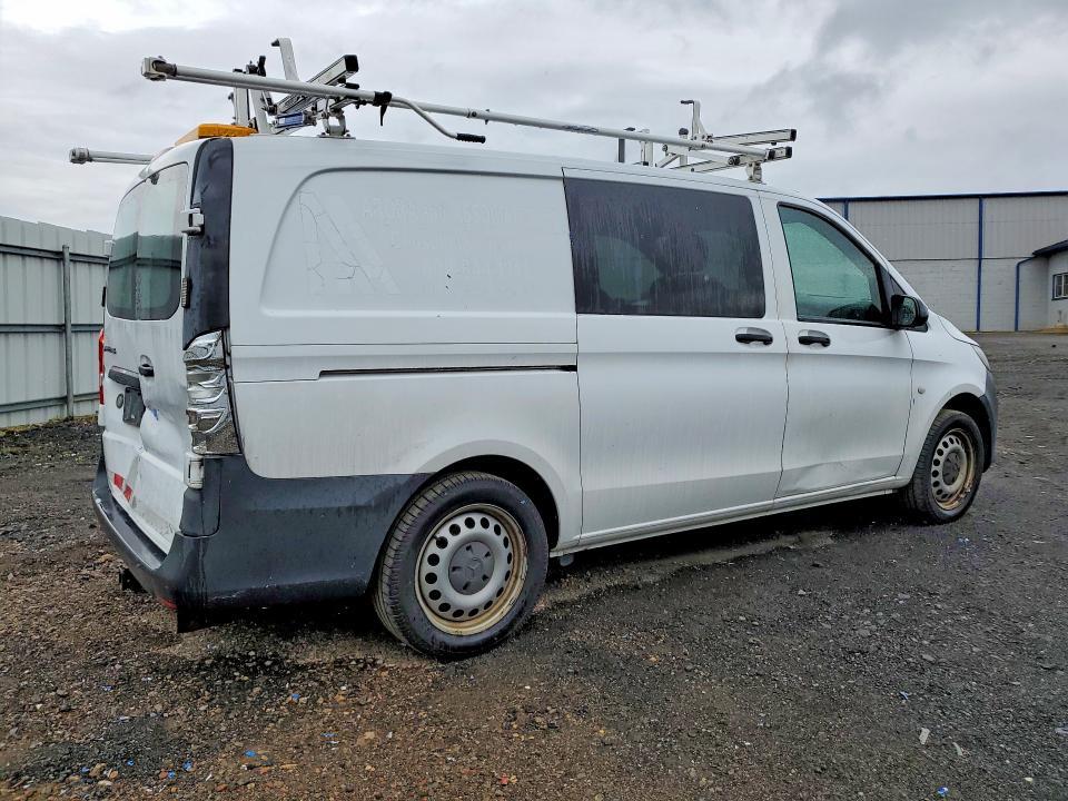 2016 Mercedes-Benz Metris