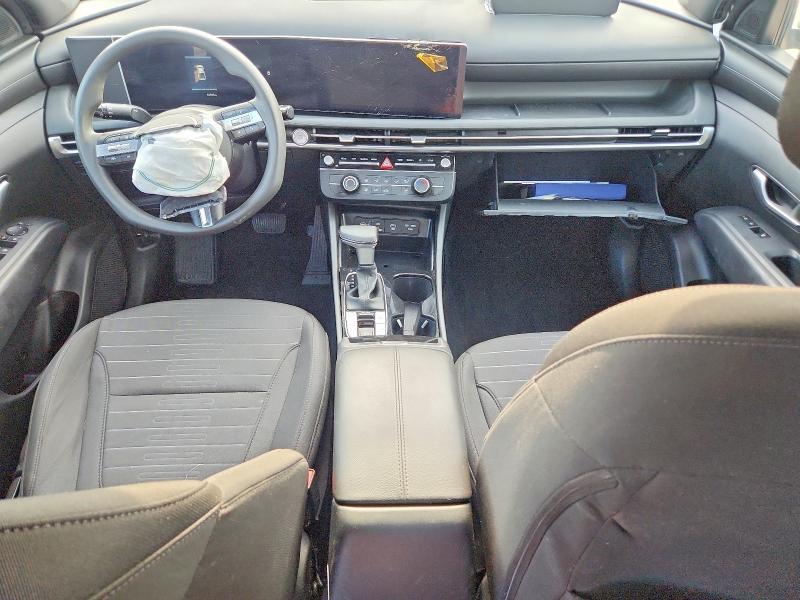 2025 Hyundai Santa Cruz SE
