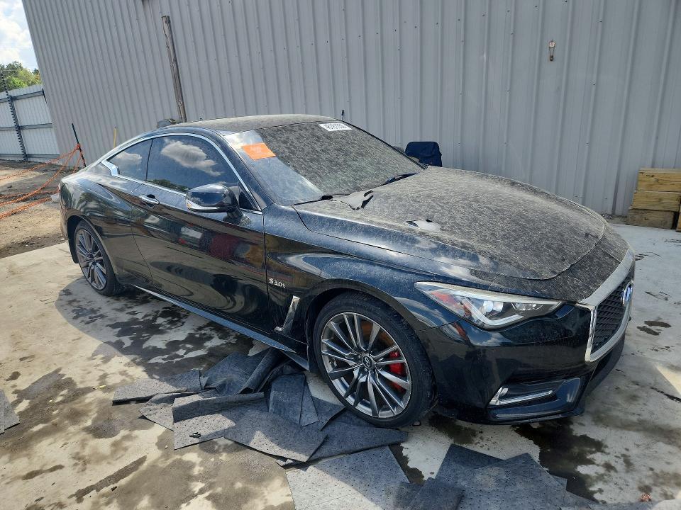 2017 Infiniti Q60 red Sport 400