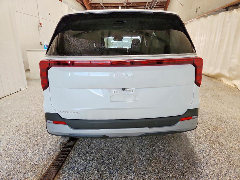 2025 KIA Carnival lxs