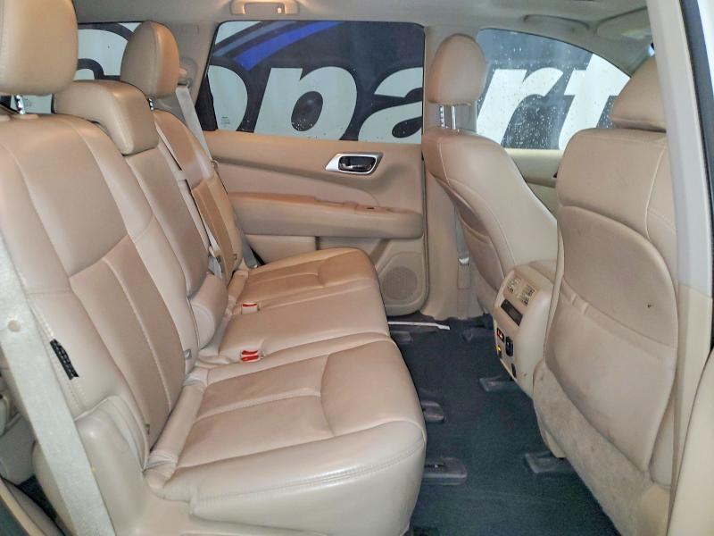 2020 Nissan Pathfinder Platinum