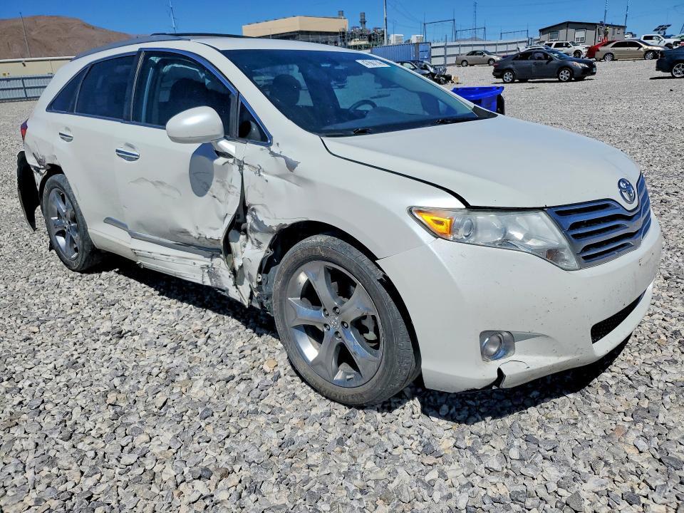 2011 Toyota Venza awd V6