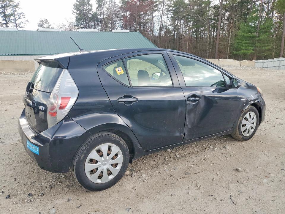 2013 Toyota Prius c one