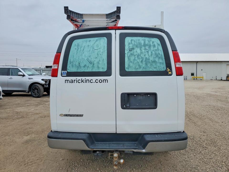 2021 Chev Express G3500