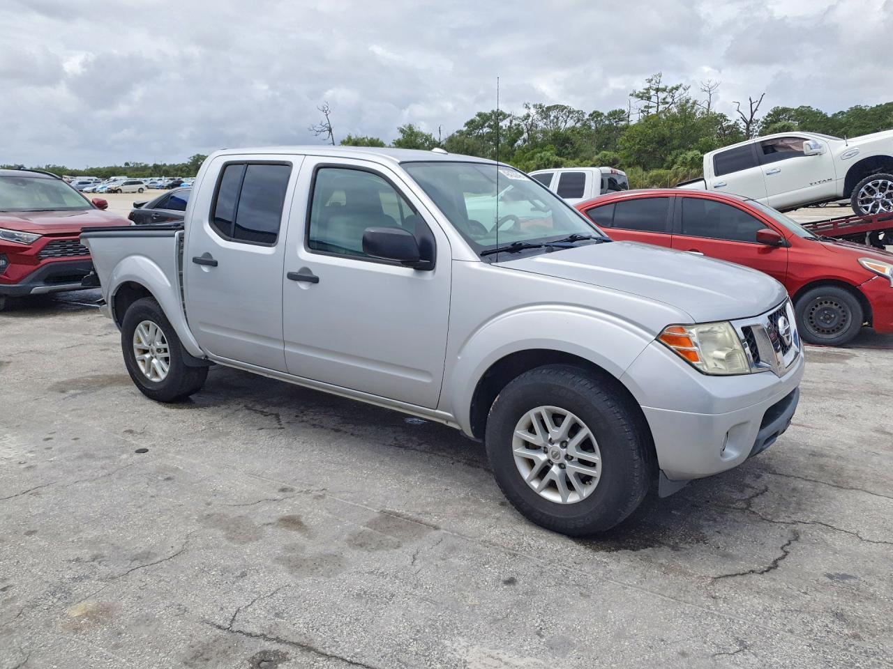 2016 Nissan Frontier SV