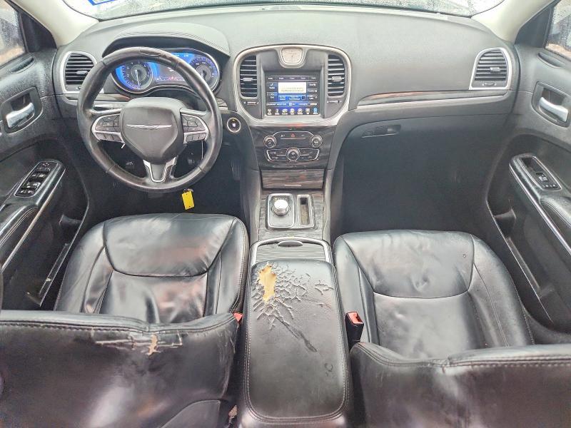 2016 Chrysler 300 Limited