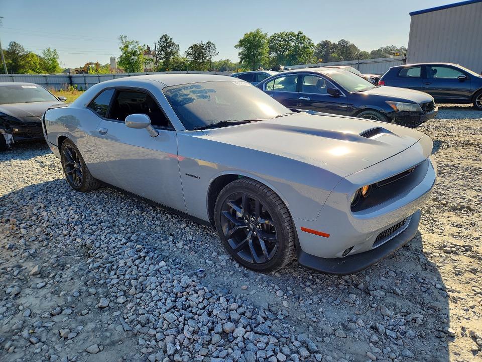 2020 Dodge Challenger r