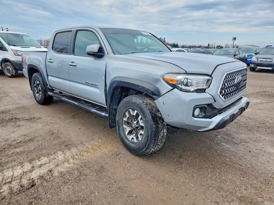 2018 Toyota Tacoma Double cab