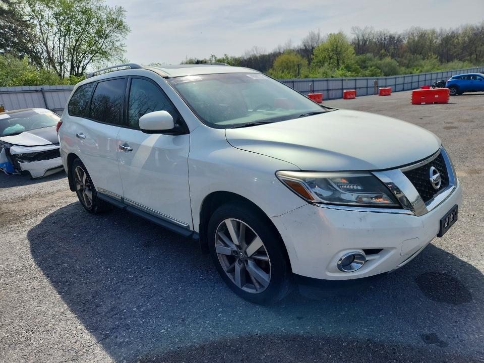 2013 Nissan Pathfinder s