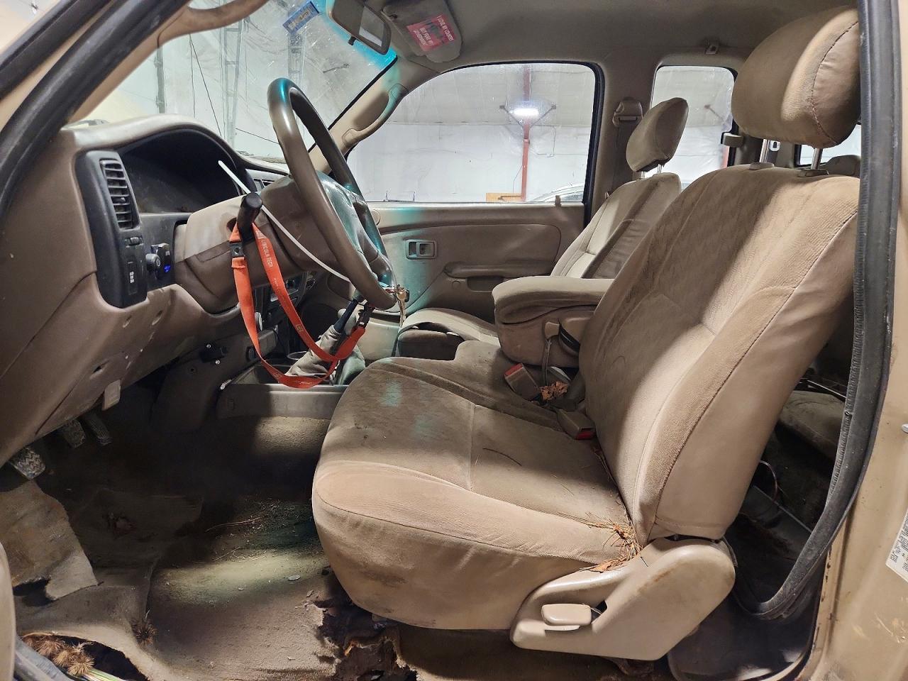 2002 Toyota Tacoma Base
