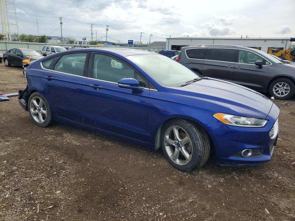 2016 Ford Fusion se